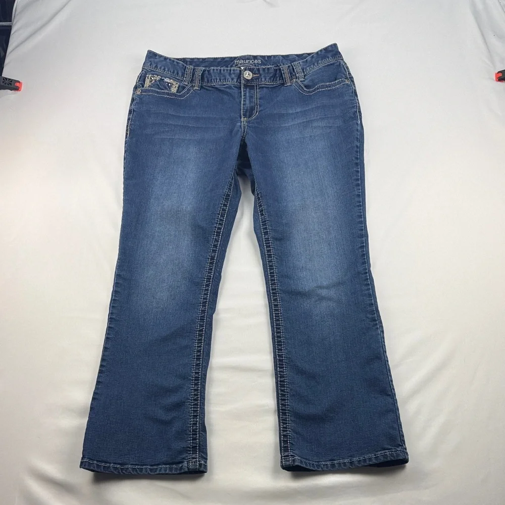 Maurices Bootcut Jeans – Size 16 Short – Embroidered Pockets